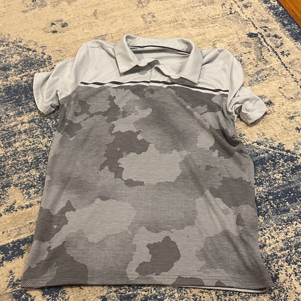 Under Armour Kids Polo in Gray Camouflage